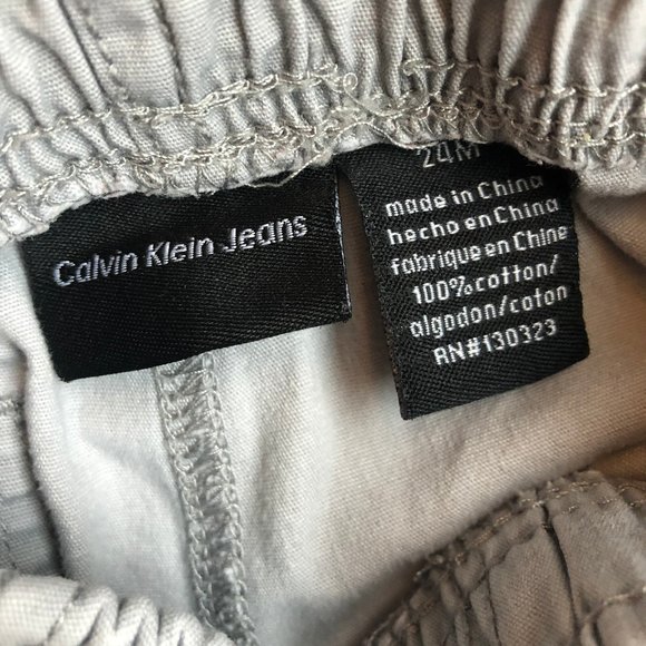 Calvin Klein Shorts - Picture 5 of 5